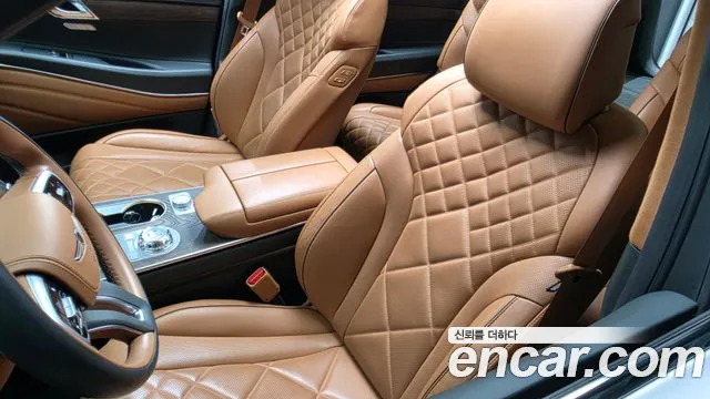 Genesis GV80 — Фото автомобиля 27