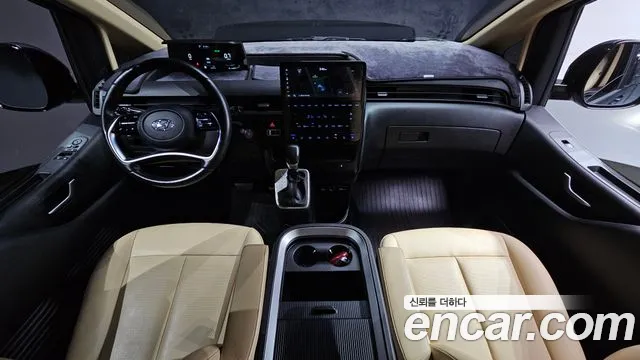 Hyundai Staria — Фото автомобиля 10
