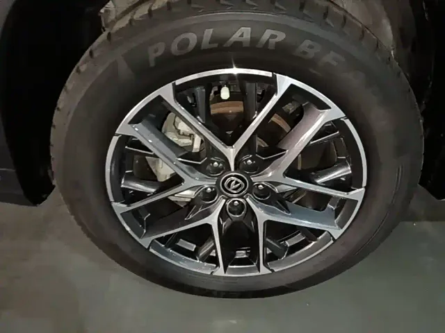 Changan CS75 Plus — Фото автомобиля 22