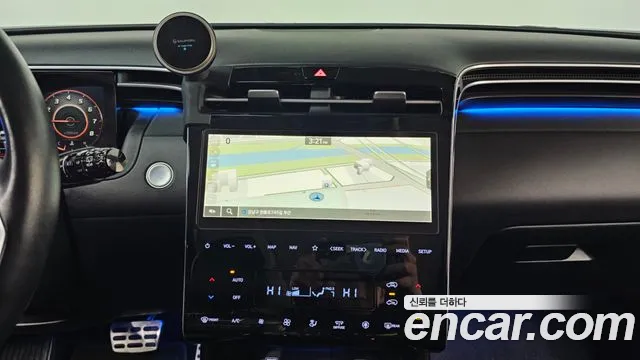 Hyundai Tucson Tucson (NX4) Бензин 1.6 турбо 2WD — Фото автомобиля 14