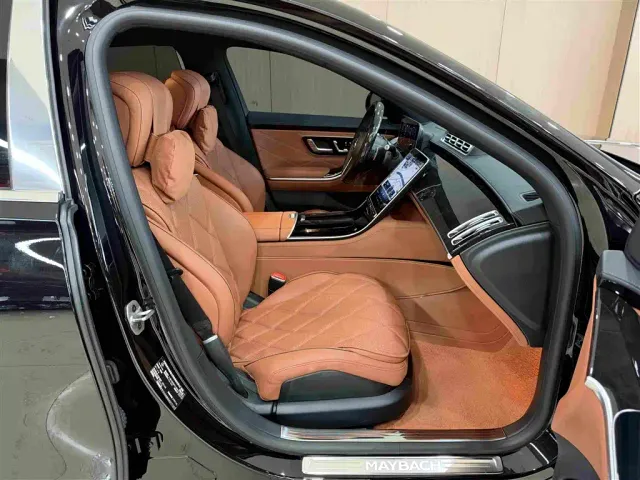 Mercedes-Benz Maybach S-Class — Фото автомобиля 9