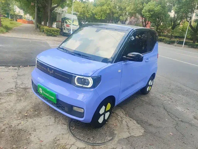 Фотография автомобиля — Wuling Hongguang Mini EV