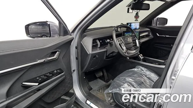 KG_Mobility_Ssangyong Torres Torres Бензин 1.5 2WD — Фото автомобиля 10