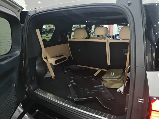 BYD FangChengBao Leopard 8 — Фото автомобиля 18