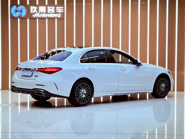 Mercedes-Benz C-Class — Фото автомобиля 15
