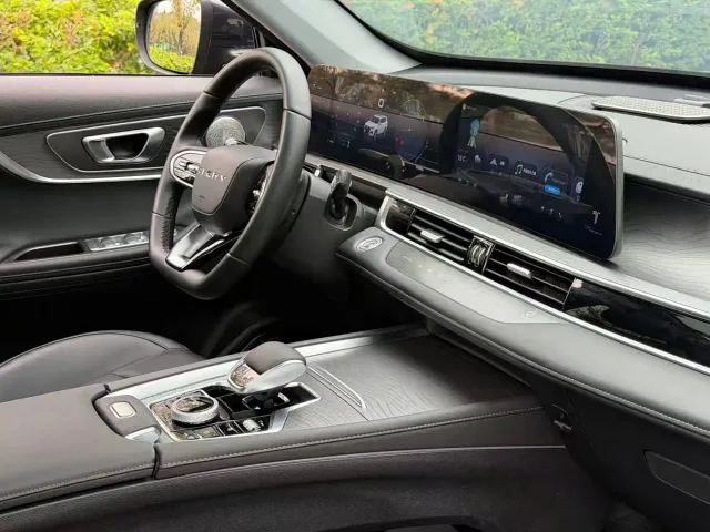 Chery Tiggo 8 PLUS — Фото автомобиля 21