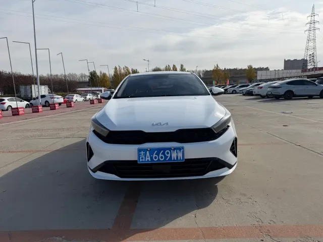 Kia K3 — Фото автомобиля 5