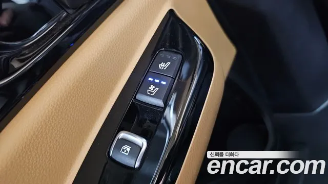 Kia Carnival 4th Gen — Фото автомобиля 25