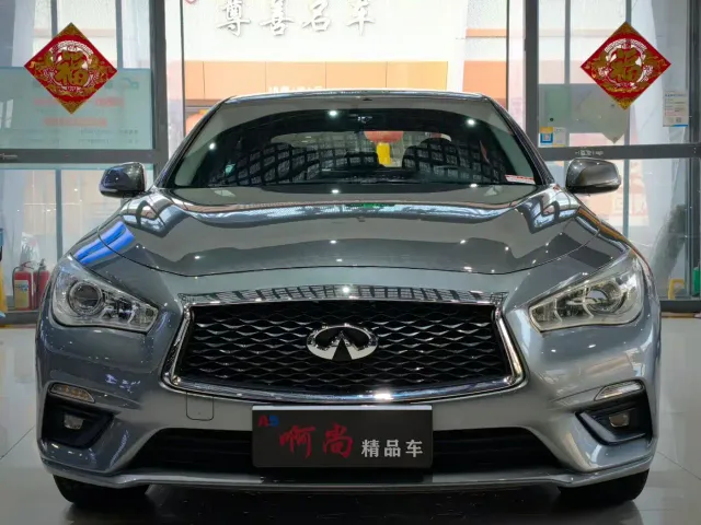 Infiniti Q50L — Фото автомобиля 2