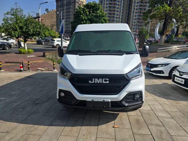 JMC Tesun — Фото автомобиля 2