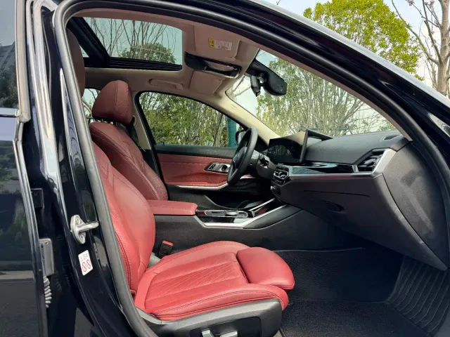 BMW i3 — Фото автомобиля 14