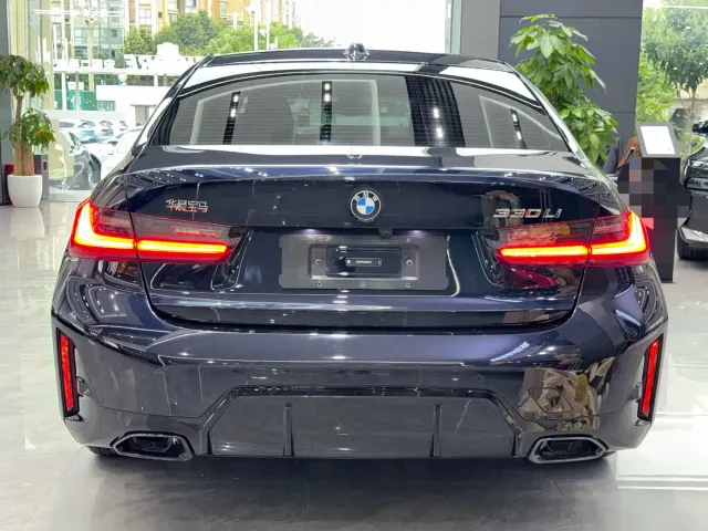 BMW 3 Series — Фото автомобиля 7