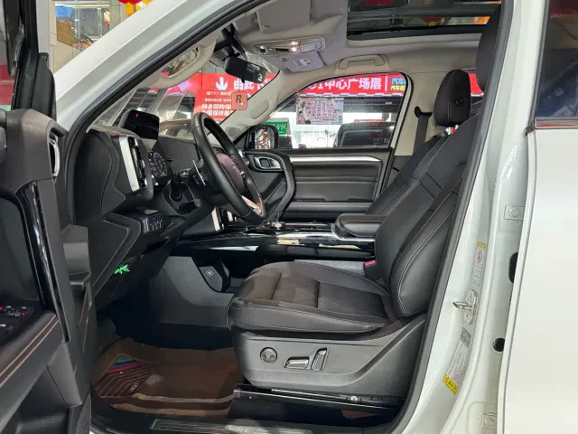 Haval Big Dog — Фото автомобиля 10