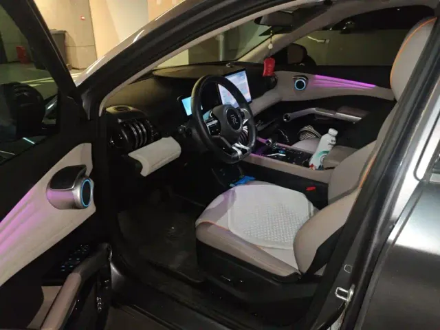 BYD Yuan PLUS — Фото автомобиля 17