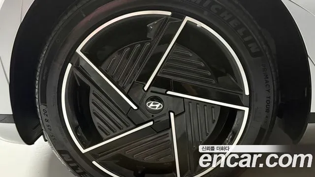 Hyundai Ioniq 5 New — Фото автомобиля 5