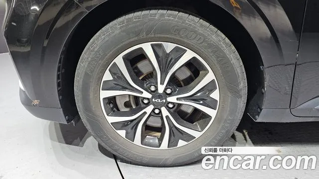Kia Canival Carnival 4 поколение 9 мест Prestige — Фото автомобиля 5