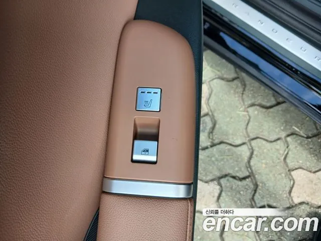 Hyundai Grandeur GN7 — Фото автомобиля 8