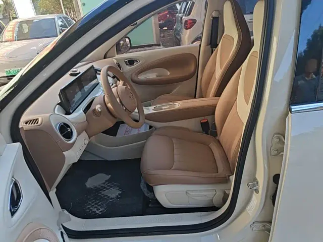 Wuling Bingo — Фото автомобиля 14