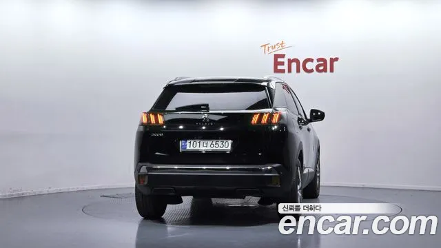 Peugeot 3008 — Фото автомобиля 4