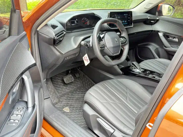 Peugeot 2008 — Фото автомобиля 15