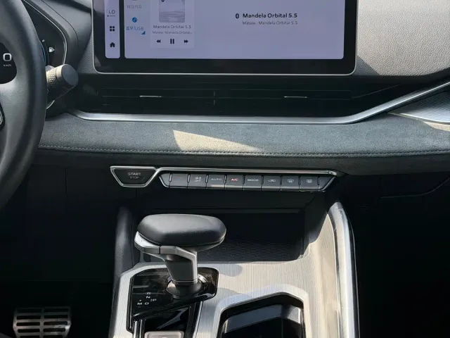 Geely Xingrui — Фото автомобиля 13