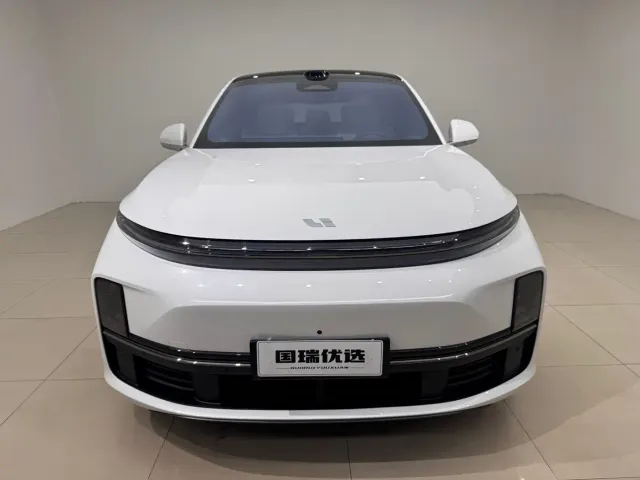 Li Auto Li Auto L7 2025 Max Smart Renewal Edition — Фото автомобиля 2