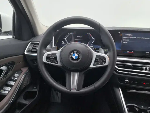 BMW 3 Series — Фото автомобиля 11