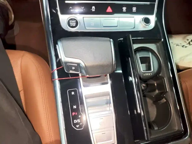 Audi Q7 — Фото автомобиля 13