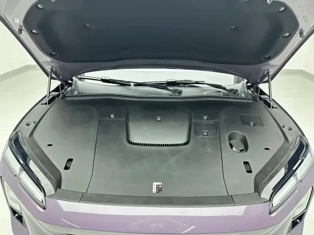 Nio EC6 — Фото автомобиля 17