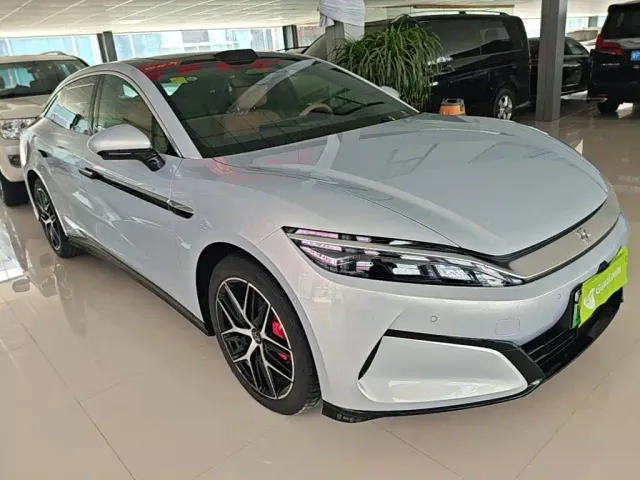 BYD Han L — Фото автомобиля 21