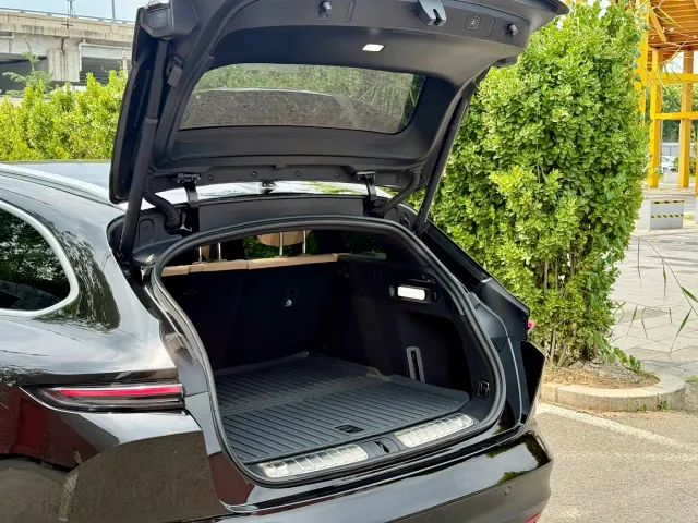 Nio ET5 Touring — Фото автомобиля 15