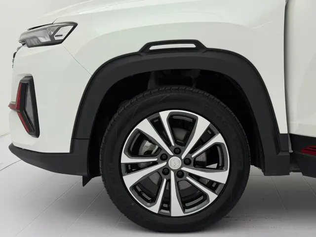 Changan CS35 Plus — Фото автомобиля 20