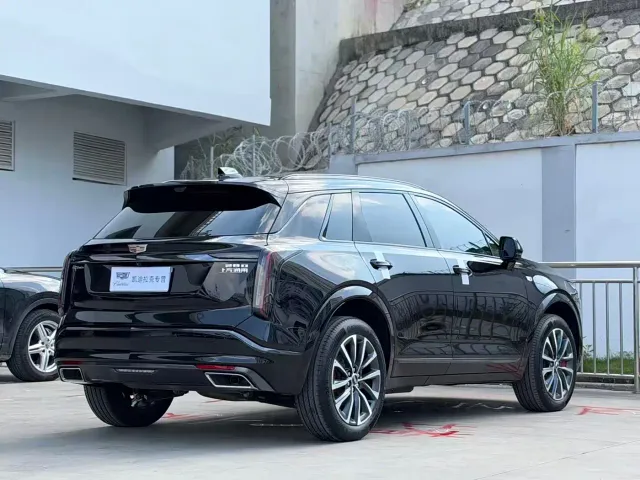 Cadillac XT5 — Фото автомобиля 5