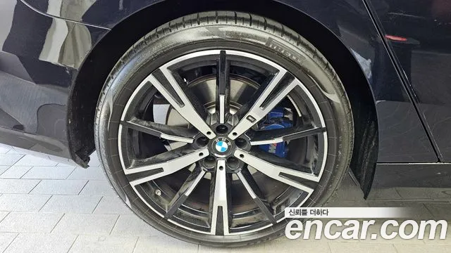 BMW 5-Series 5 серия (G60) 530i xDrive M Sport — Фото автомобиля 5
