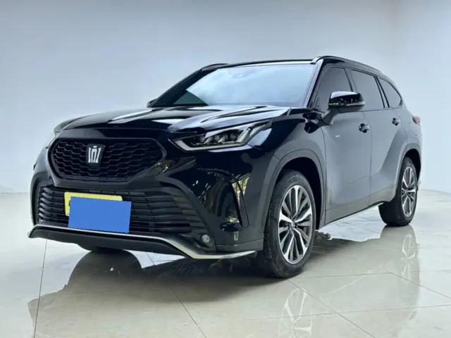 Фотография автомобиля — Toyota Crown Kluger