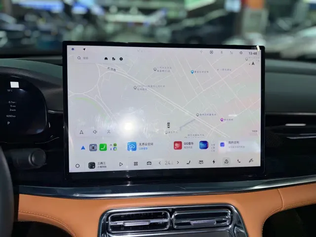 Geely Galaxy Stellar 7 — Фото автомобиля 11
