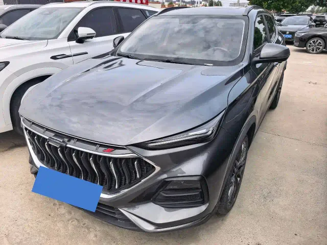 Фотография автомобиля — Changan Oushang X5