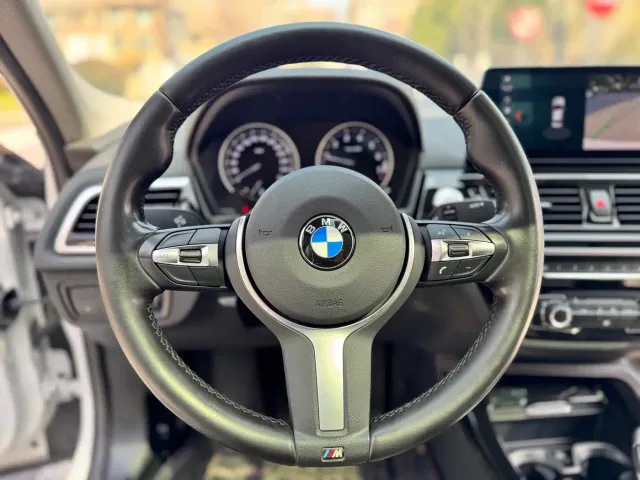 BMW 1 Series — Фото автомобиля 13