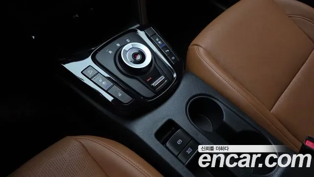 Kia Seltos — Фото автомобиля 12