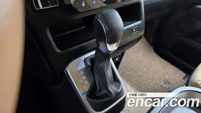 Hyundai Staria — Фото автомобиля 12