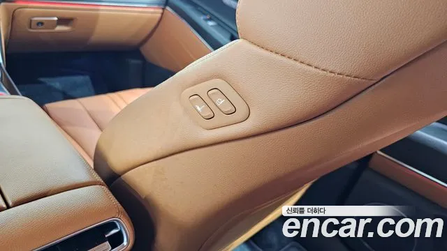 Genesis GV80 2.5T Бензин 2WD — Фото автомобиля 26