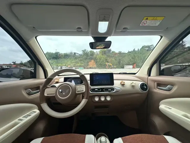 Wuling Hongguang Mini EV — Фото автомобиля 6