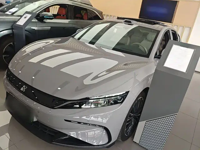 Фотография автомобиля — BYD Han