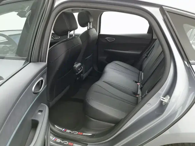 BYD Seal 05 DM-i — Фото автомобиля 15