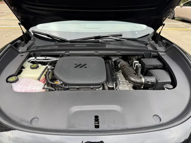 IM Motors IM LS6 2025 Extended Range Base — Фото автомобиля 26