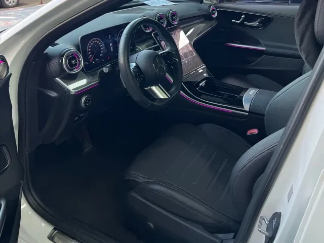 Mercedes-Benz C-Class — Фото автомобиля 4