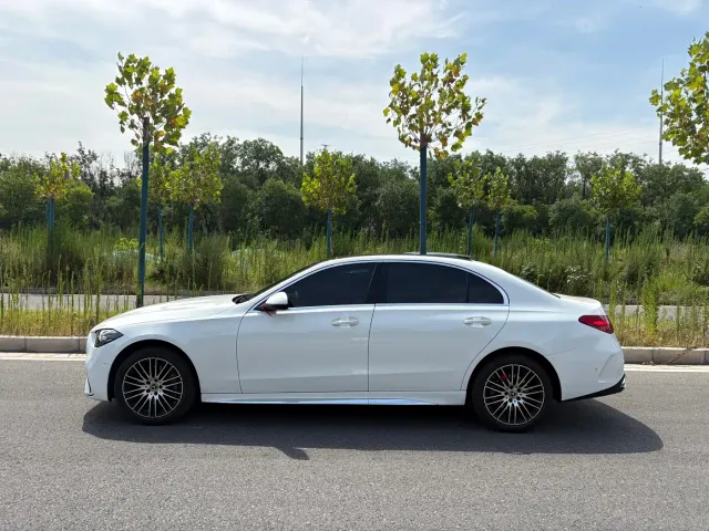 Mercedes-Benz C-Class — Фото автомобиля 10
