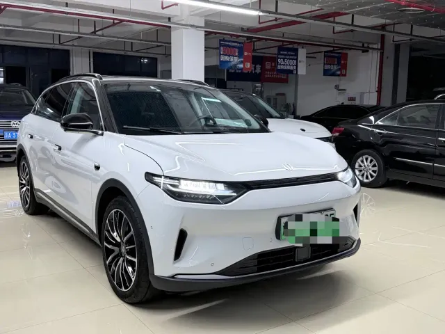 Leapmotor C11 — Фото автомобиля 2