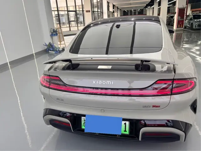 Xiaomi SU7 — Фото автомобиля 13
