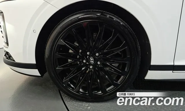 Hyundai Grandeur GN7 — Фото автомобиля 5